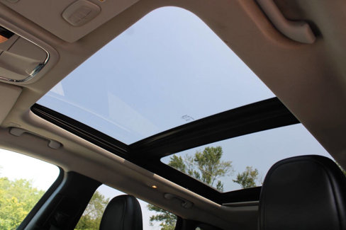 Used 2020 Jeep Cherokee Trailhawk image 14