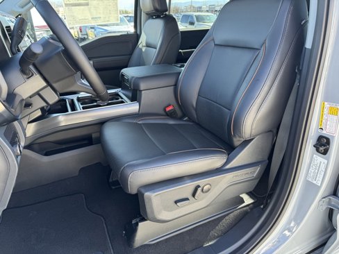 New 2025 Ford F250 Lariat w/ Lariat Ultimate Package image 16