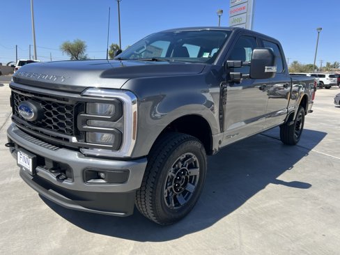 New 2026 Ford F250 4x4 Crew Cab Super Duty image 1