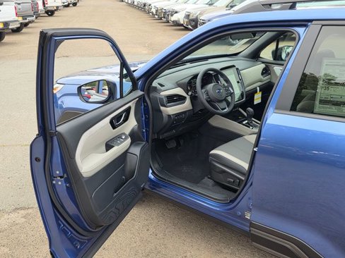 New 2025 Subaru Forester Limited image 37