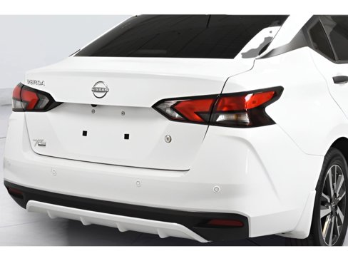 Used 2024 Nissan Versa S w/ S Plus Package image 3