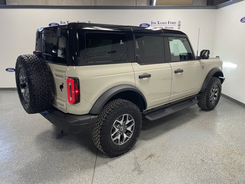 New 2025 Ford Bronco Badlands image 6