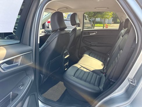 Used 2024 Ford Edge SEL w/ Convenience Package image 16