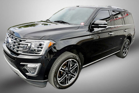 Used 2020 Ford Expedition Limited w/ Special Edition Package image 2