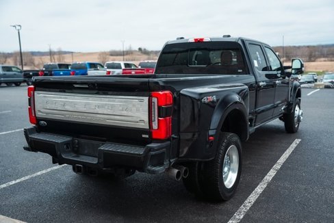 Used 2024 Ford F450 Platinum image 5