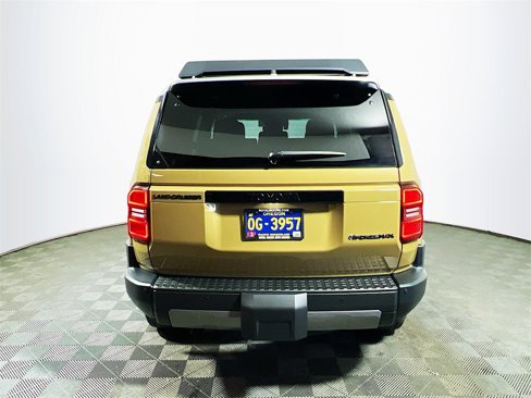 Certified 2025 Toyota Land Cruiser image 7