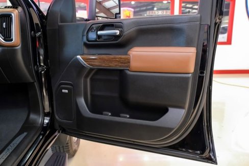 Used 2022 Chevrolet Silverado 3500 High Country w/ Safety Package II image 45
