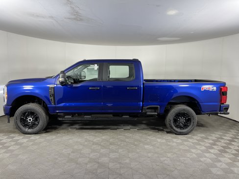 New 2026 Ford F250 XL image 3