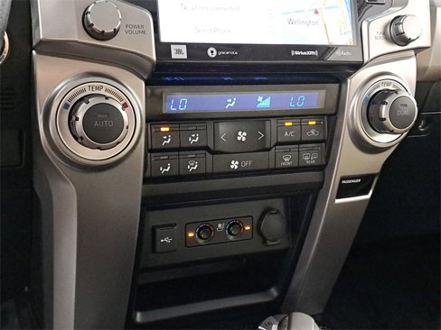 Used 2020 Toyota 4Runner Limited image 30