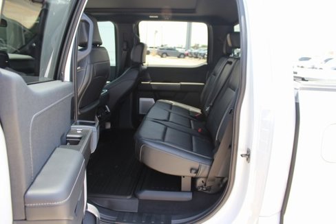New 2025 Ford F150 Lariat w/ Equipment Group 502A High image 9
