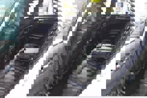 Used 2023 Chrysler 300 C image 23