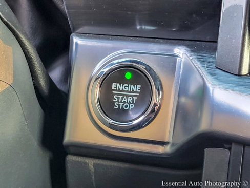 Used 2022 Ford F150 Lariat w/ Equipment Group 502A High image 22