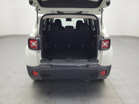 Used 2017 Jeep Renegade Altitude image 29