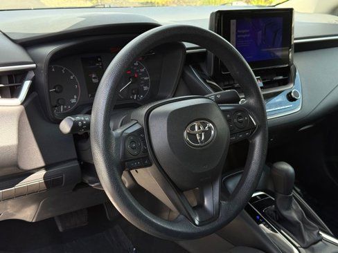 Used 2024 Toyota Corolla LE image 26