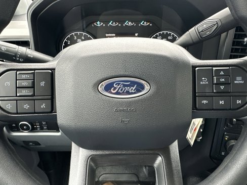 New 2026 Ford F350 XL w/ XL Chrome Package image 19