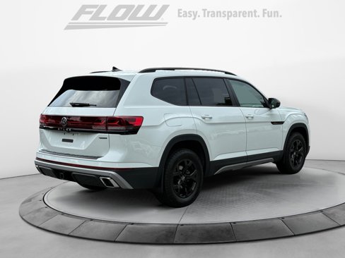 New 2025 Volkswagen Atlas Peak Edition SE image 7