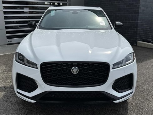 New 2026 Jaguar F-PACE R-Dynamic S image 2