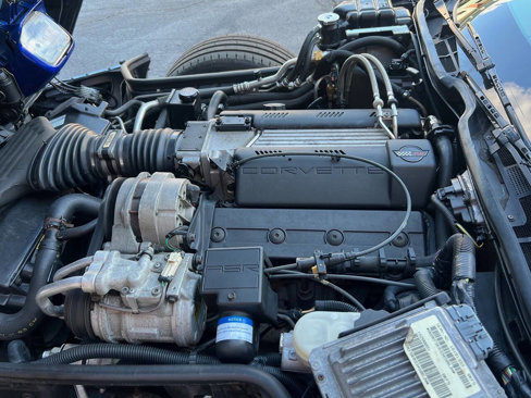 Used 1994 Chevrolet Corvette Convertible image 14