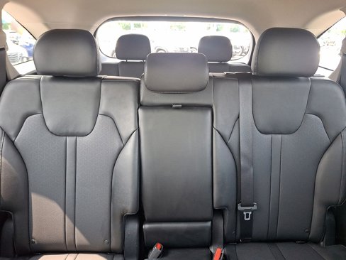 Used 2022 Kia Sorento S image 13