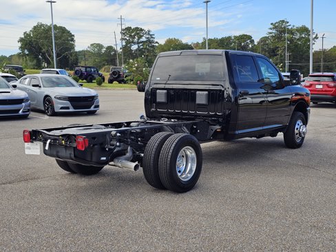New 2026 RAM 3500 Tradesman w/ Chrome Appearance Group image 10