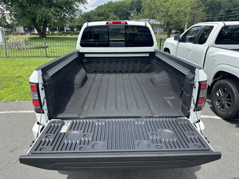 Used 2025 Nissan Frontier SV w/ SV Convenience Package image 31