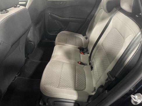 Used 2022 Ford Escape SE image 10