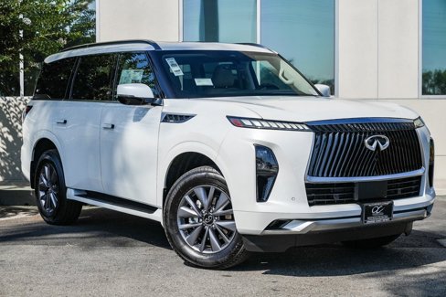 New 2026 INFINITI QX80 Pure image 1