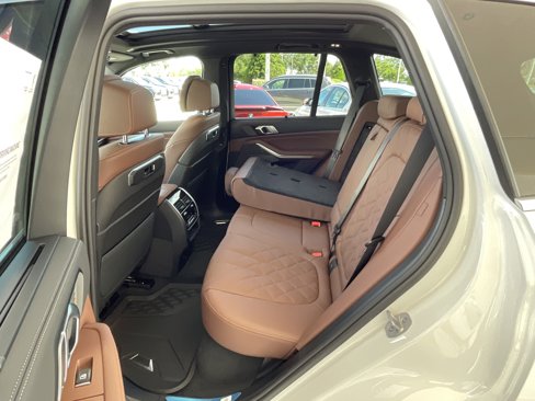 New 2026 BMW X5 xDrive40i w/ Climate Comfort Package image 27