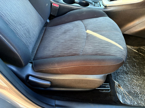 Used 2015 Nissan Sentra SV w/ Navigation Package image 14
