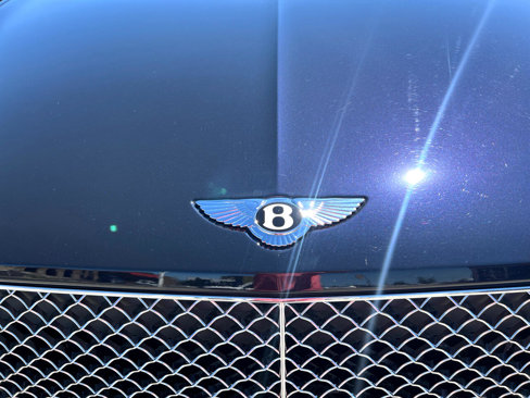 Used 2023 Bentley Bentayga image 10