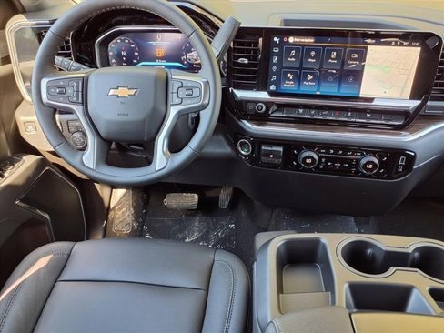 New 2026 Chevrolet Silverado 2500 LT w/ Leather Package image 6