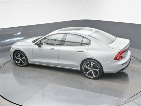 Used 2025 Volvo S60 B5 Plus w/ Protection Package Premier image 45