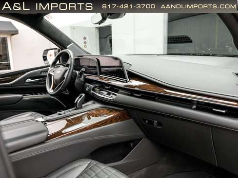 Used 2023 Cadillac Escalade ESV Sport Platinum w/ LPO, ONYX Package image 64