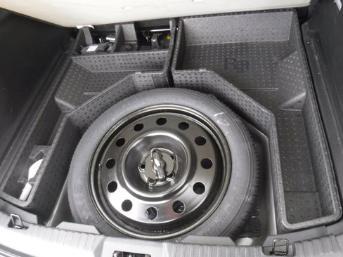 Used 2024 Ford Edge SEL image 35