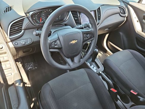Used 2020 Chevrolet Trax LS w/ Tint and Cruise Package image 10