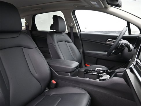 Used 2025 Kia Sportage EX w/ EX Premium Package image 29