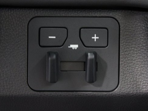 Used 2025 Toyota Sequoia Platinum image 59