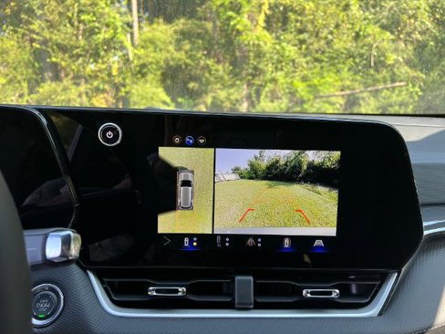 New 2026 Chevrolet Equinox LT w/ Convenience Package II image 19