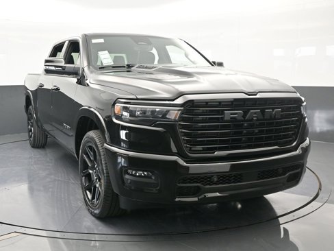 Used 2025 RAM 1500 Laramie w/ Night Edition image 9