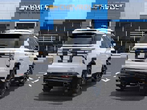 New 2026 Chevrolet Traverse High Country image 4