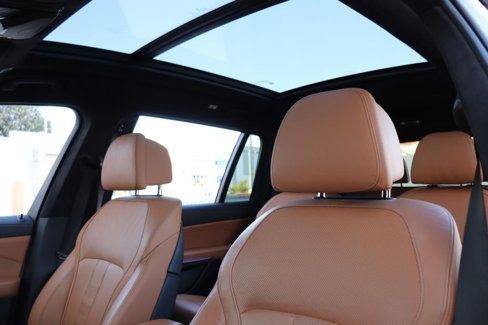 Used 2021 BMW X7 xDrive40i w/ M Sport Package image 67