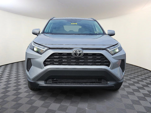 New 2025 Toyota RAV4 XLE image 2