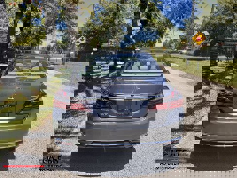Used 2017 Honda Accord EX-L image 6
