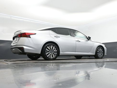 Used 2024 Nissan Altima 2.5 SV image 42