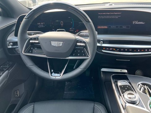 New 2026 Cadillac Lyriq Luxury image 13