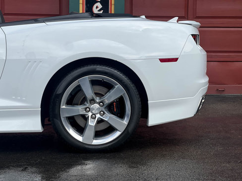 Used 2011 Chevrolet Camaro SS image 37