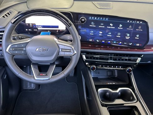 New 2025 Chevrolet Traverse Z71 image 16
