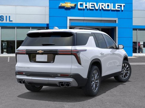 New 2026 Chevrolet Traverse LT image 4
