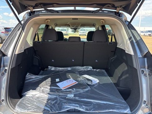 New 2026 Nissan Rogue S image 20