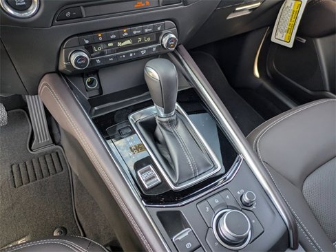 New 2025 MAZDA CX-5 Signature image 19
